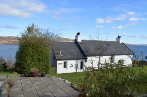 Отель Rowan Cottage at Kames  Kames